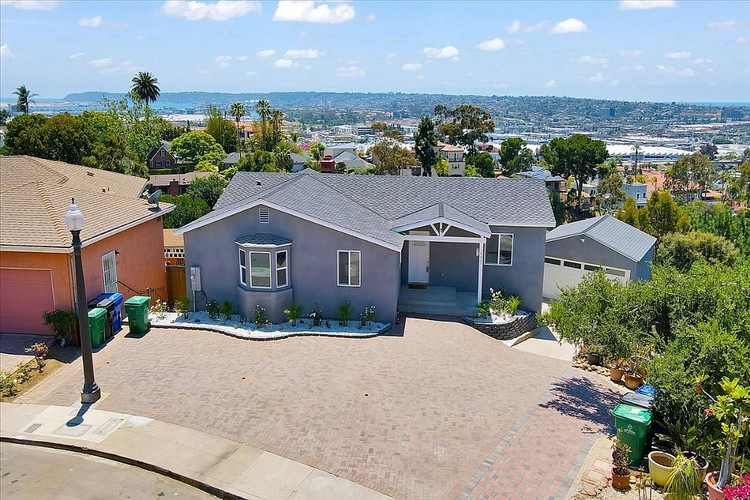 house photo 2