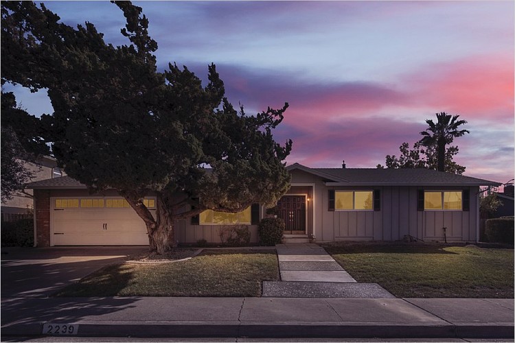 2239 Colonial Court
