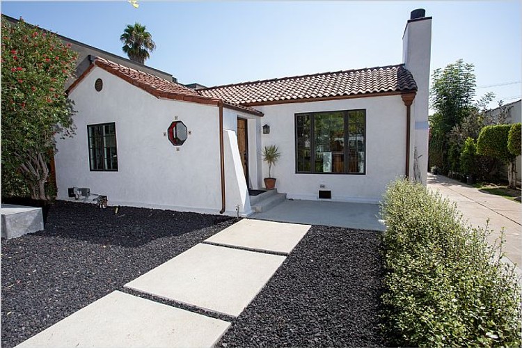 826 S. Citrus Ave
