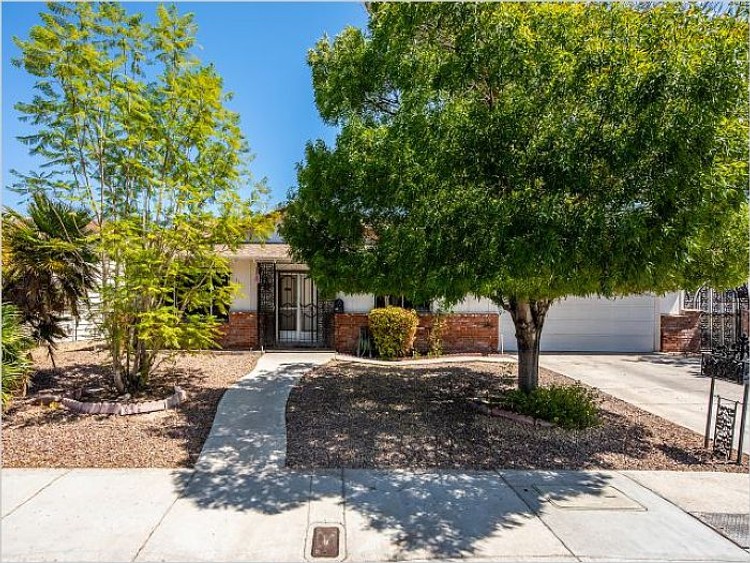 4646 Skyland Drive