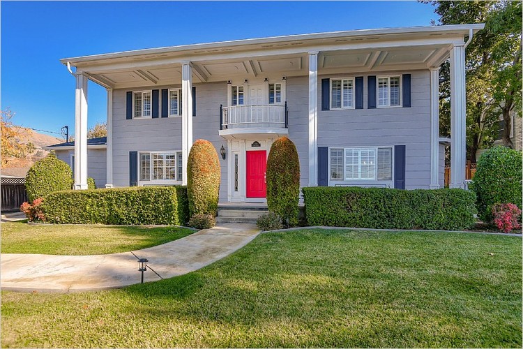 334 Crest Drive