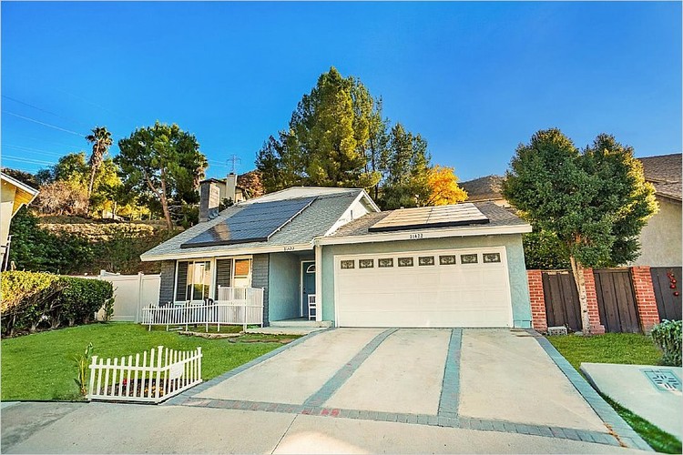 21422 Carol Sue Lane