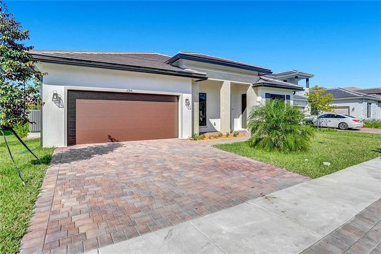 4200 SW 178th Ave