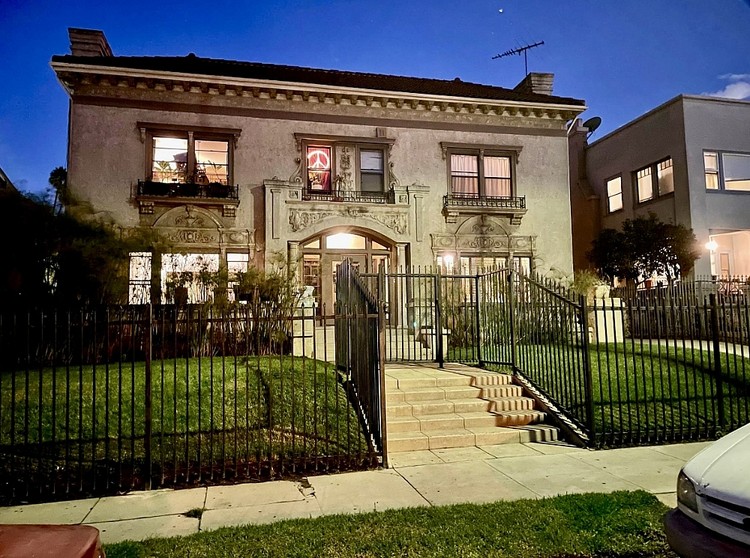 314 N Kings Rd