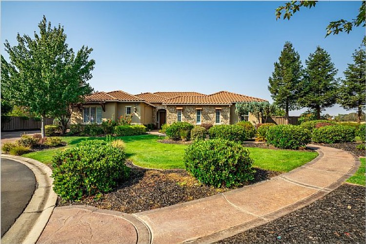 8635 Marsh Creek Court