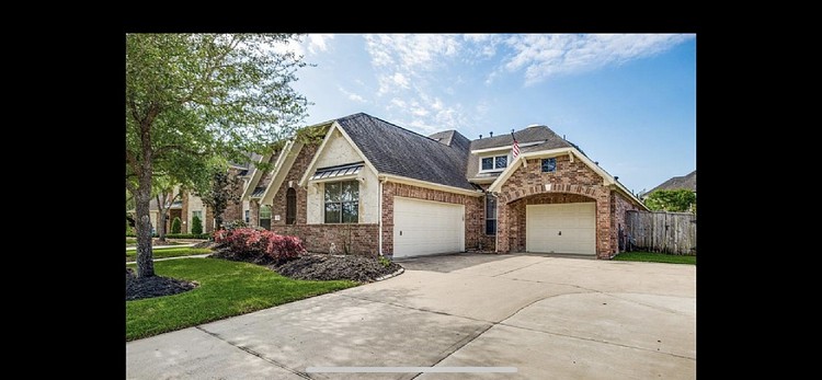 2520 Mountain Falls Ct