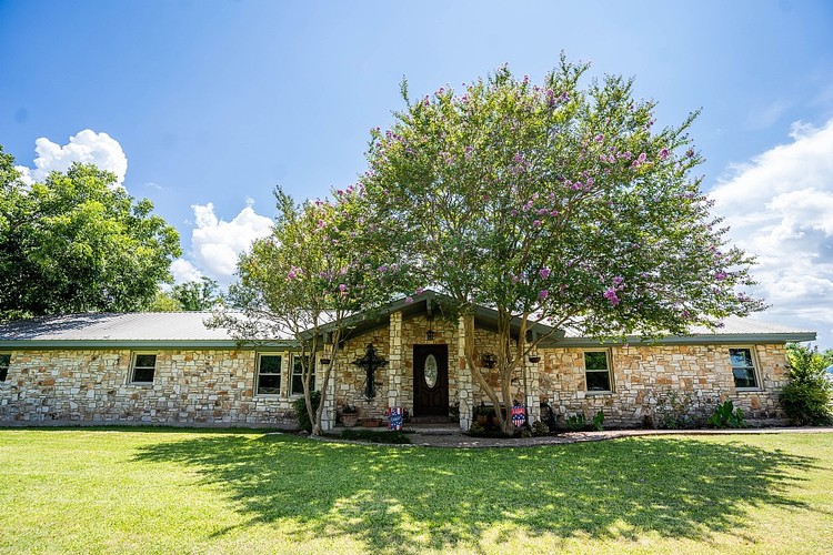 2421 Post Oak Rd