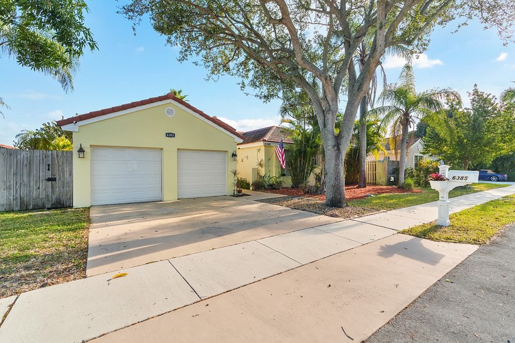 6385 Ocean Drive