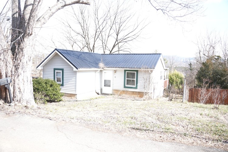 5 Townview Dr