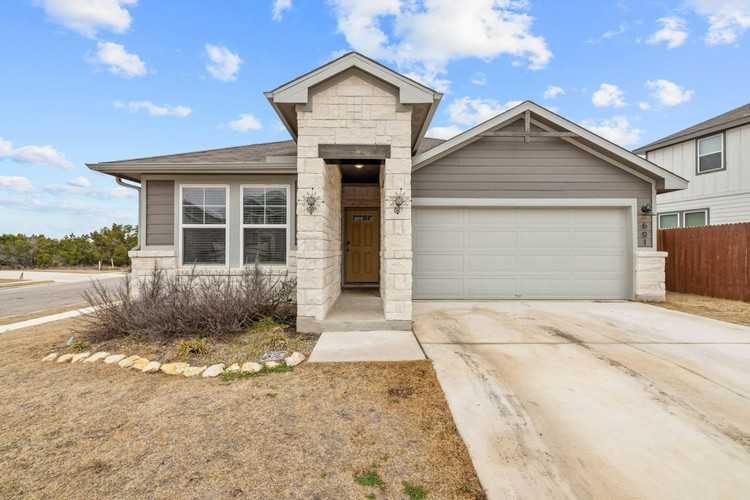 601 Loriner Way