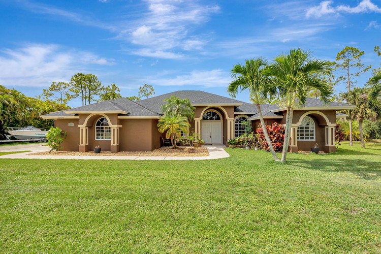 12098 86th Rd N
