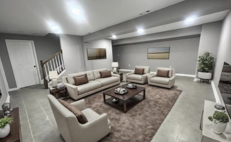 5209 Mount Airy Ln