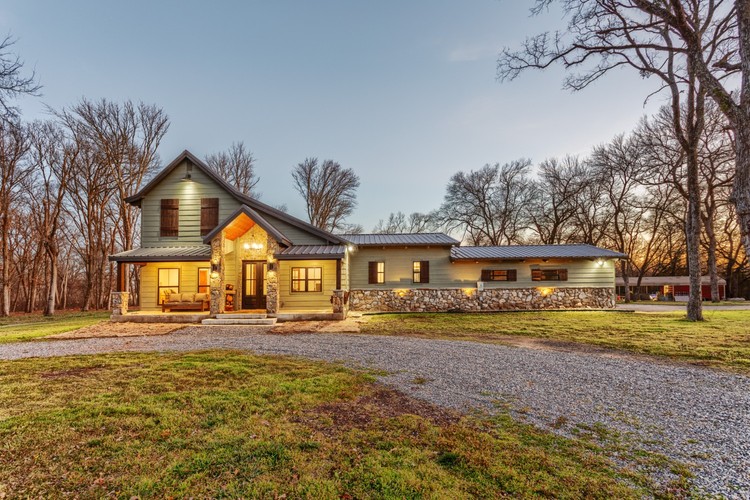 9719 County Road 474