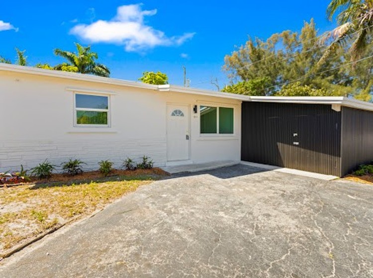 1310 nw 41 st