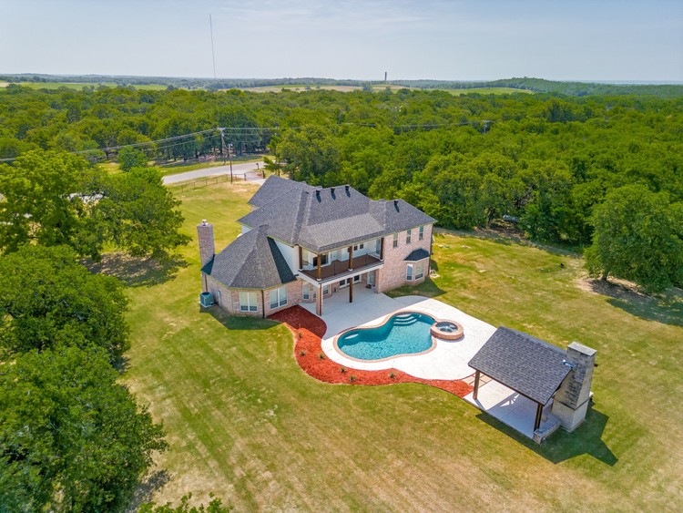 977 County Road 2255