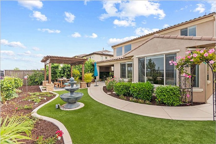 526 Adobe Estates Drive