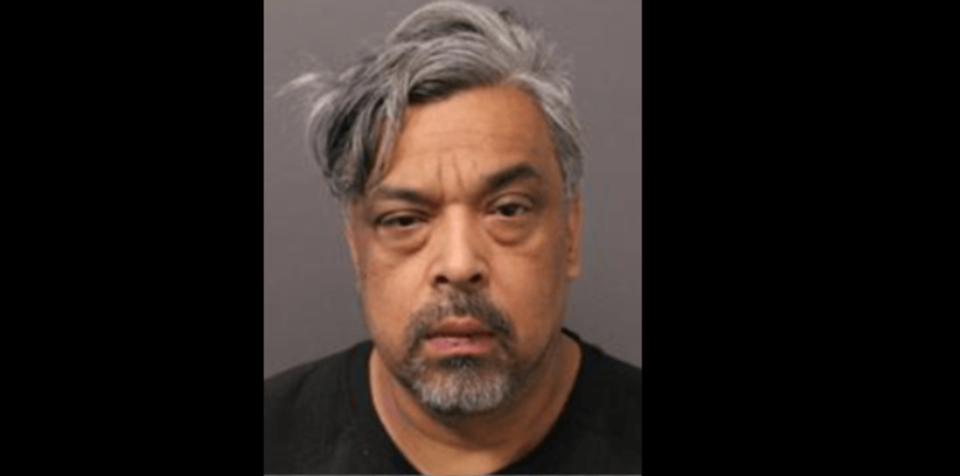 🚨 ALERTA DE FRAUDE: Buscan a falso vendedor de autos que estafaba a recién llegados en Ontario