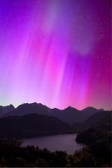 Canadá alberga el mejor lugar del mundo para ver las raras auroras boreales de color rosa.