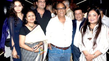 Sarika, Satish Kaushik, Anup Jalota and others grace the special screening of the film ‘Mr. Kabaadi’