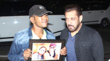 Salman Khan leaves for Abu Dhabi to host IIFA 2022