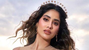 Exclusive: Janhvi Kapoor wins hearts with sweet gesture at the Bollywood Hungama Hangout, holds baby fan while promoting Mr & Mrs Mahi
