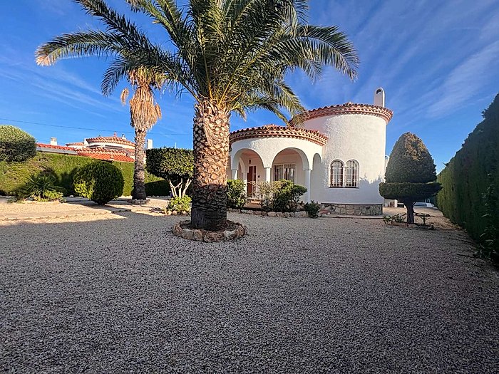 Huis met 2 slpk. en 152 m² in Les Tres Cales (L'Ametlla de Mar)