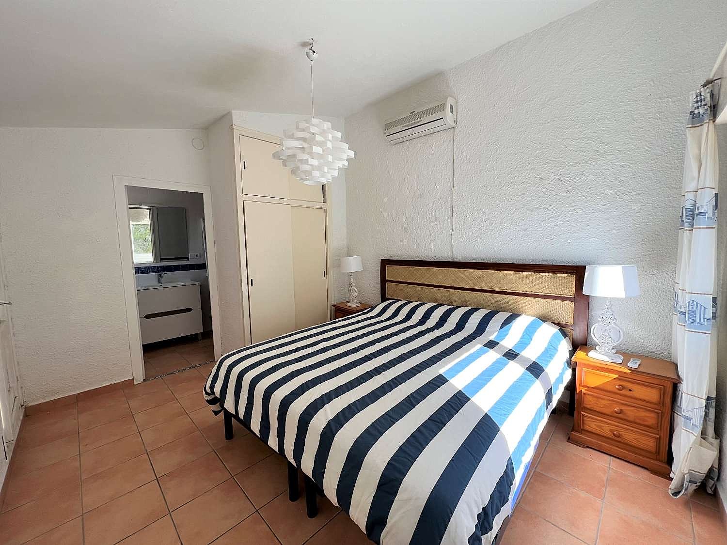 Haus zum Verkauf in Sant Jordi d'Alfama (L'Ametlla de Mar) — Fotos 15