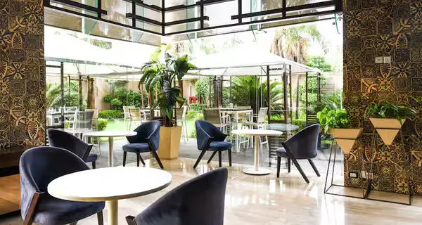 Breakfast Buffet buffet at Double Tree by Hilton in Gurugram - BookMyBuffet