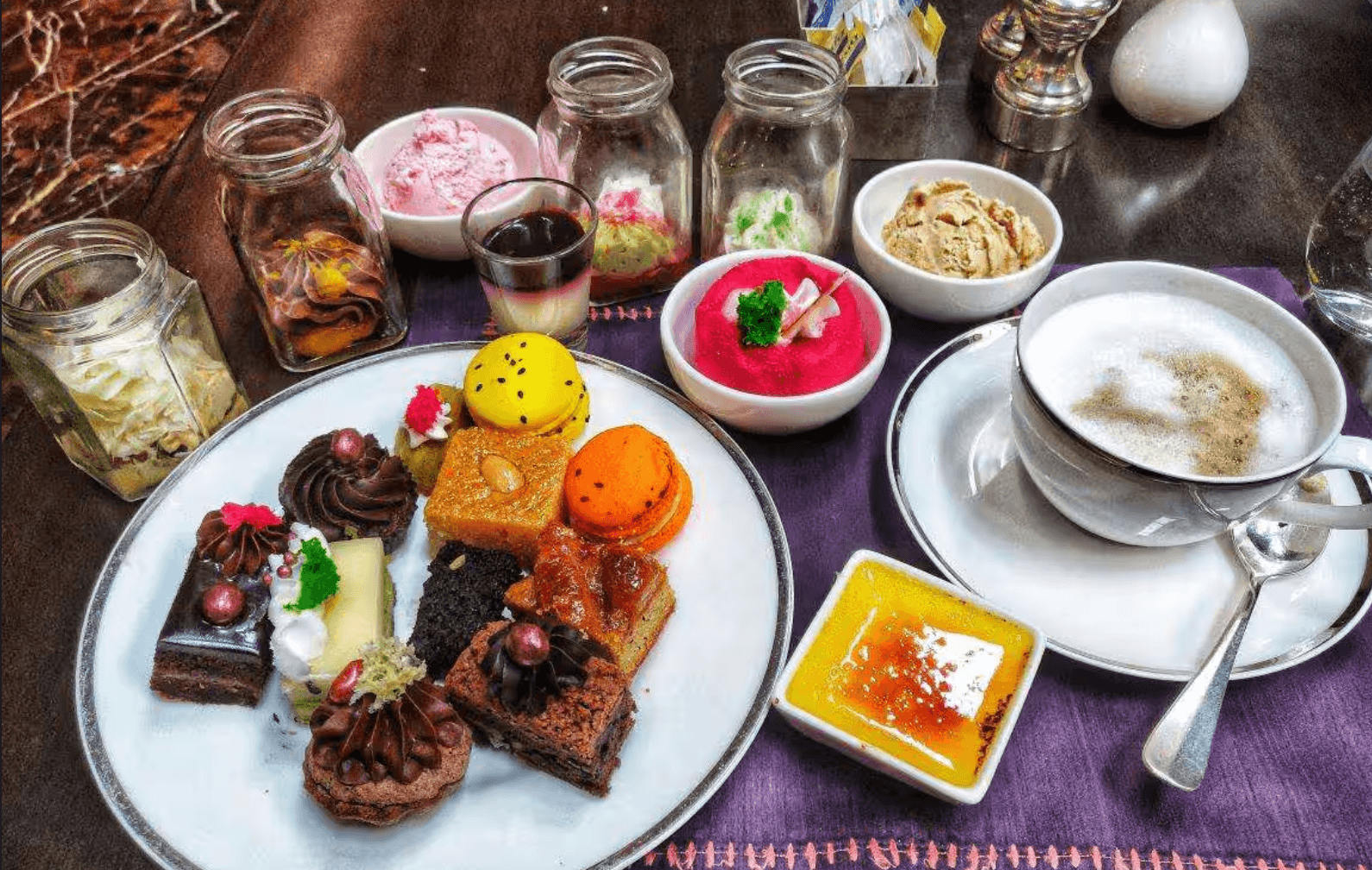 Buffet dishes at Radisson Blu Hotel & Suites in Chennai - BookMyBuffet