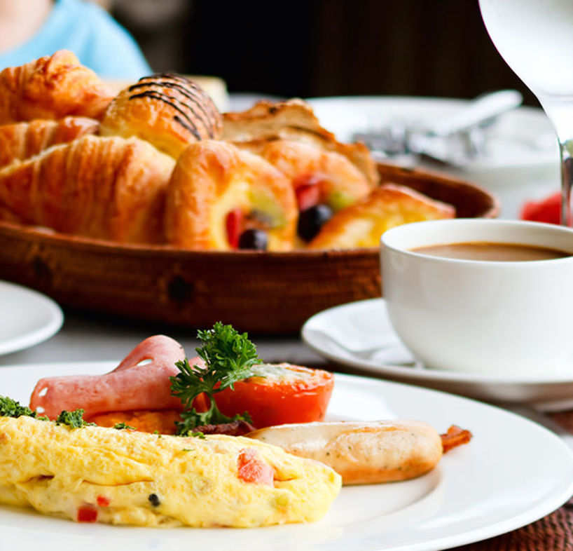 Luxury buffet dining at Courtyard By Marriott,ARAVALI RESORT - BookMyBuffet