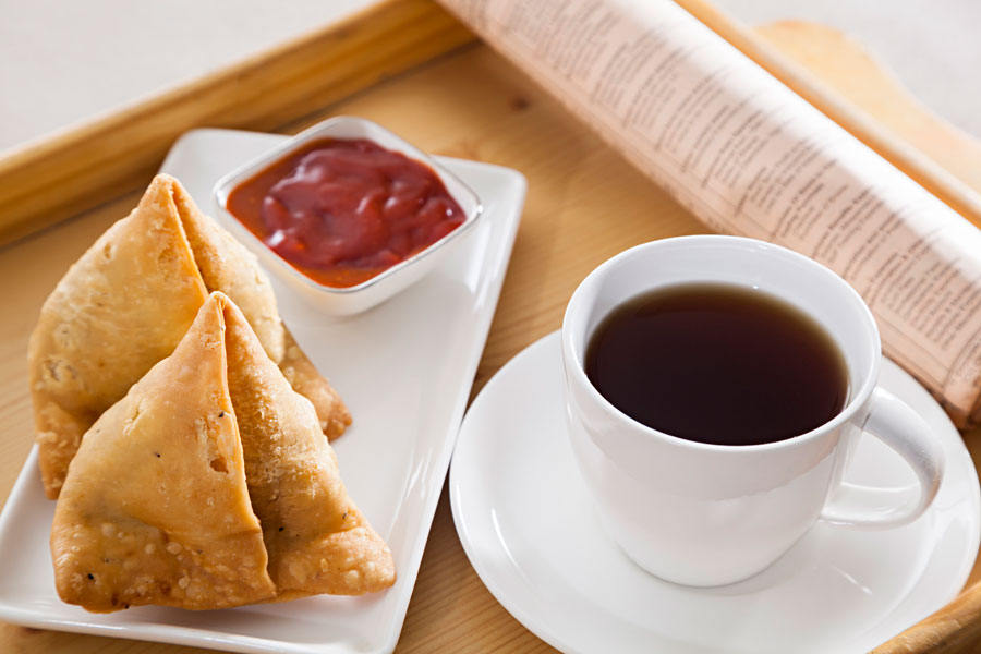 Buffet food spread at Double Tree by Hilton - BookMyBuffet