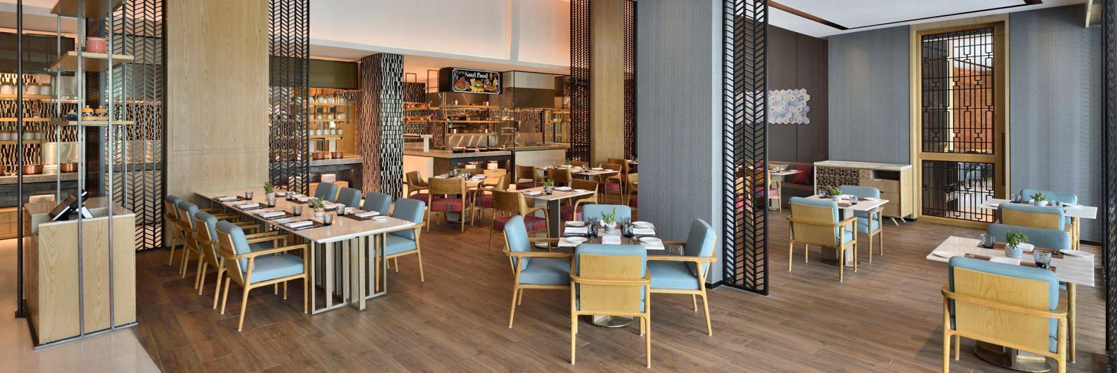 Brunch Buffet buffet at Courtyard By Marriott,ARAVALI RESORT in Faridabad - BookMyBuffet