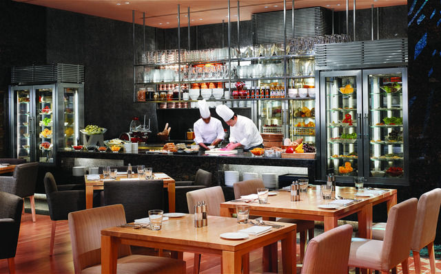 Luxury buffet dining at Grand Hyatt Mumbai - BookMyBuffet