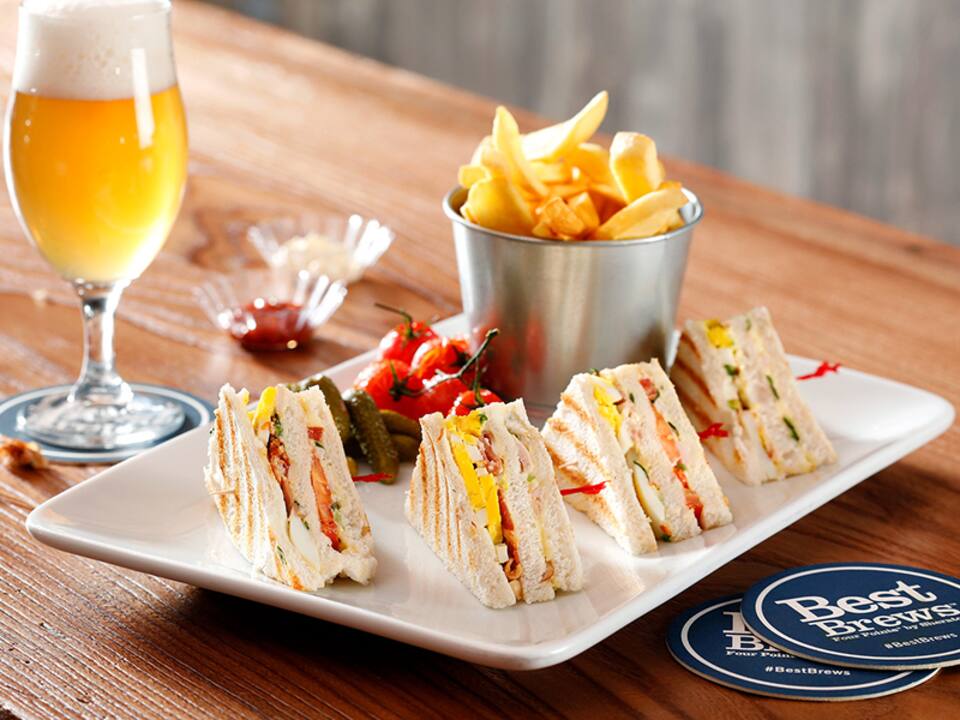 Luxury buffet dining at ITC Grand Central - BookMyBuffet