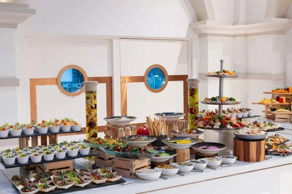 Buffet food spread at ITC Maratha Mumbai - BookMyBuffet