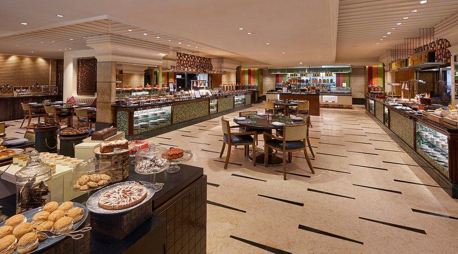 Buffet dishes at Hyderabad Marriott Hotel and Convention Centre in Hyderabad - BookMyBuffet