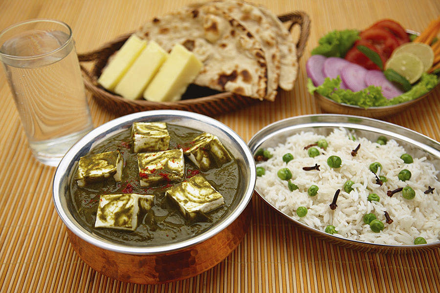 Buffet dishes at Double Tree by Hilton in Gurugram - BookMyBuffet