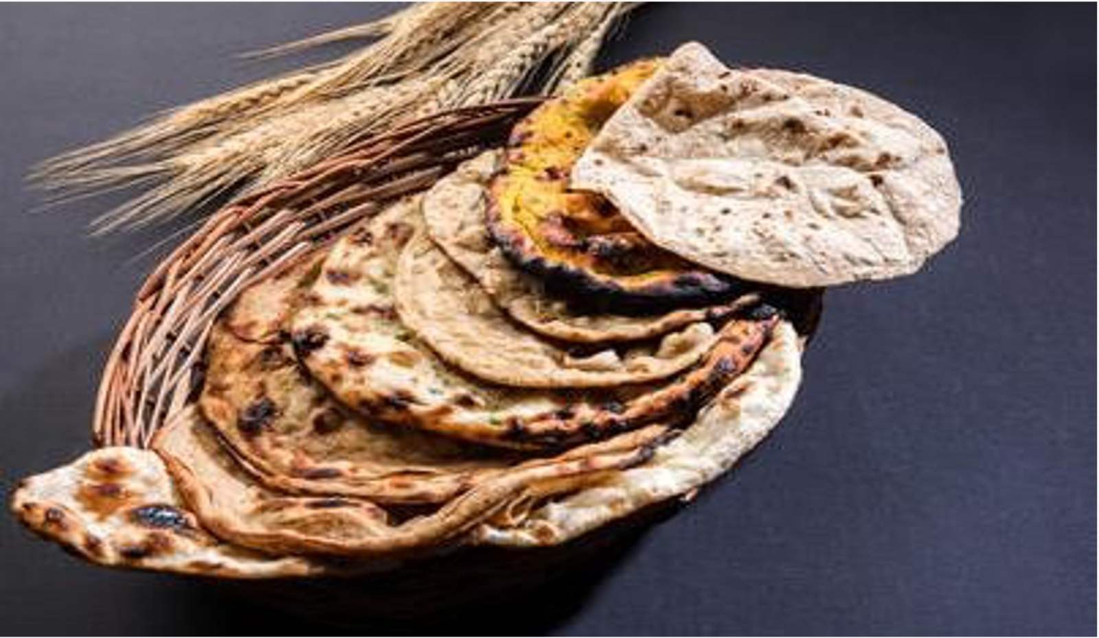 Buffet food spread at Novotel Hyderabad Airport - BookMyBuffet