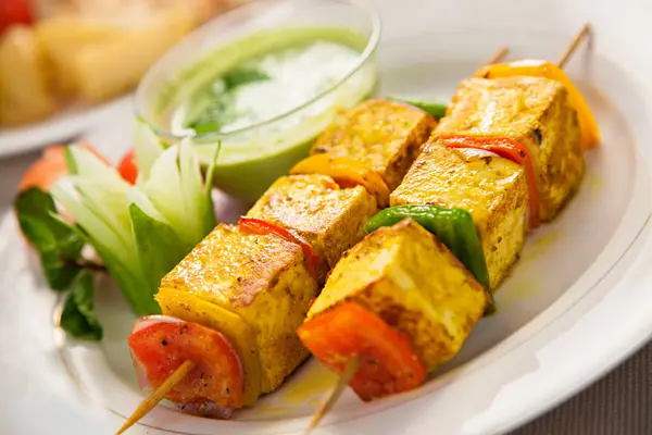Lunch Buffet buffet at Welcome Hotel By ITC Hotels-Delhi in New Delhi - BookMyBuffet
