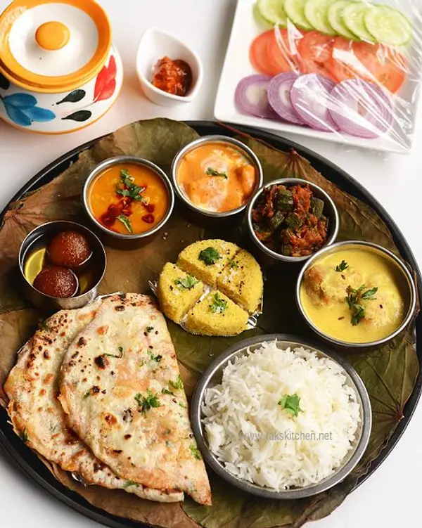 Lunch Buffet buffet at Radisson PaschimVihar in New Delhi - BookMyBuffet