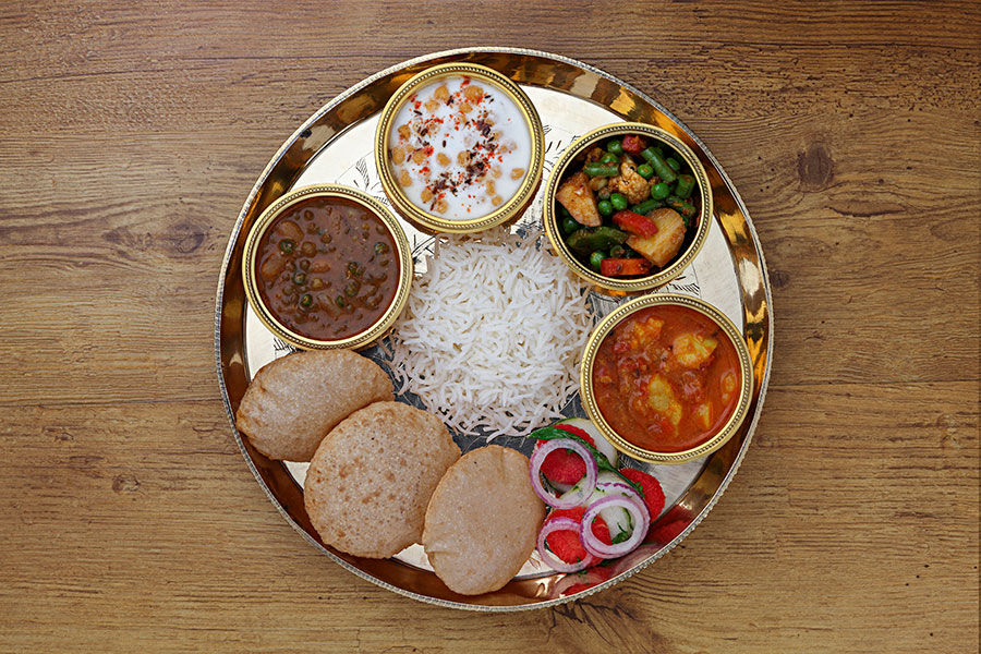 Buffet food spread at Radisson Blu Hotel & Suites - BookMyBuffet