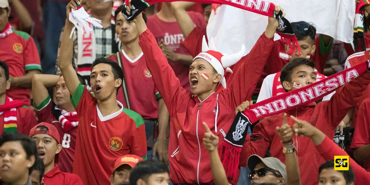 Di Mana Aplikasi Terbaik untuk Nonton Bola Live di HP? ShotsGoal Jawabannya!