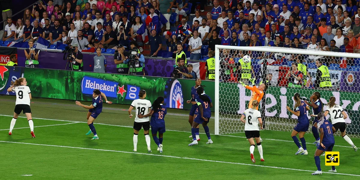 Momen Gol dari Sjoeke Nusken