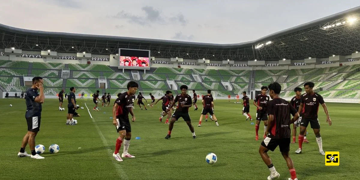 Nova Arianto Komentari Situasi Lapangan Stadion Utama Sumatera Utara Sebelum Piala Kemerdekaan 2025