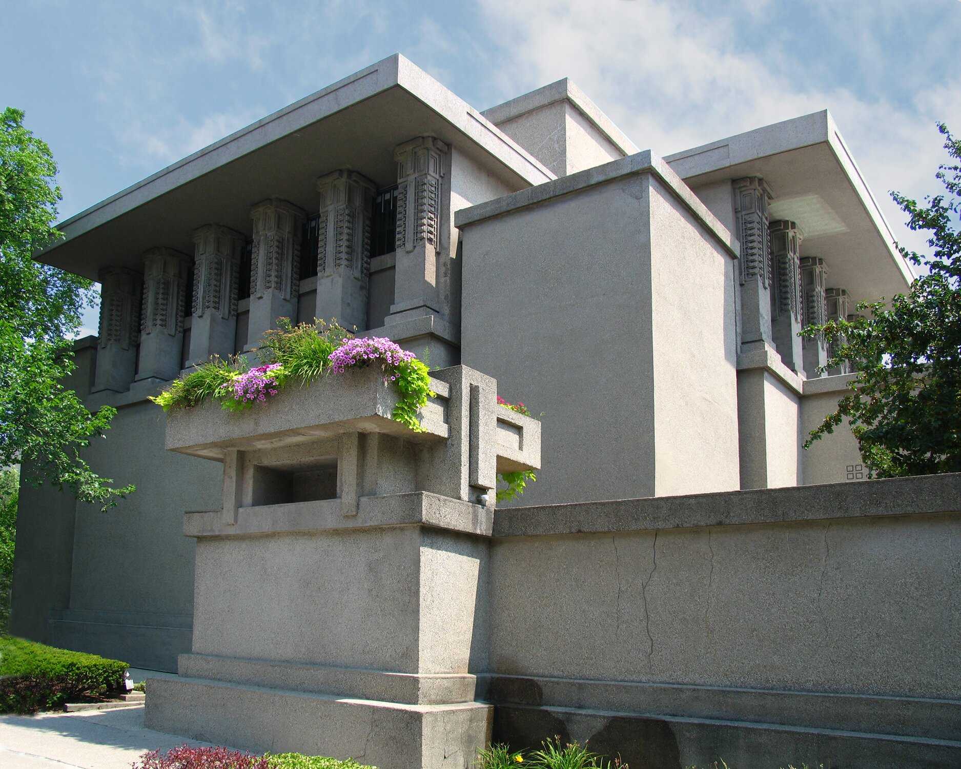 A two-year, $25 million restoration of Unity Temple was completed in 2017.