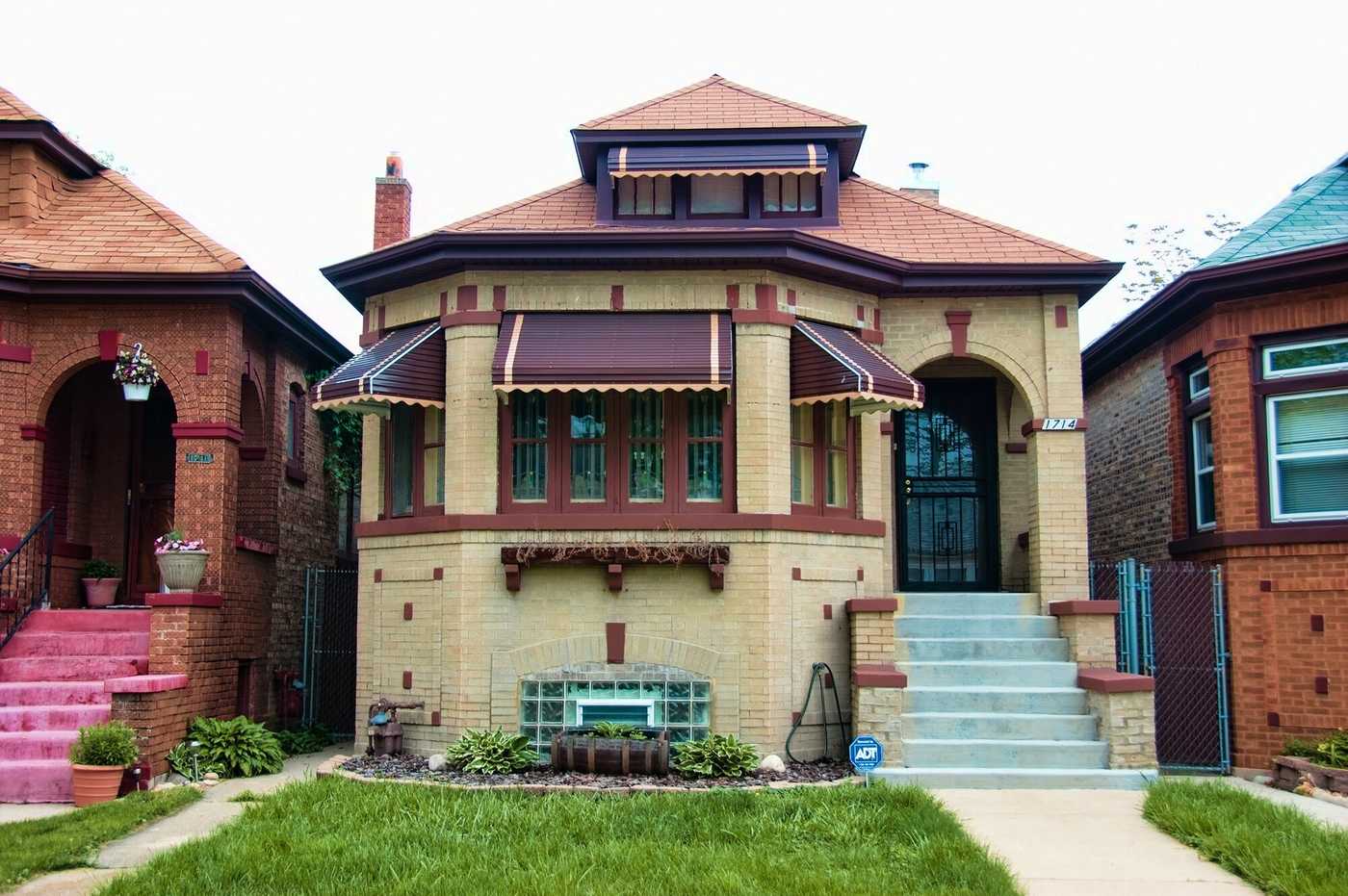 Chicago bungalow