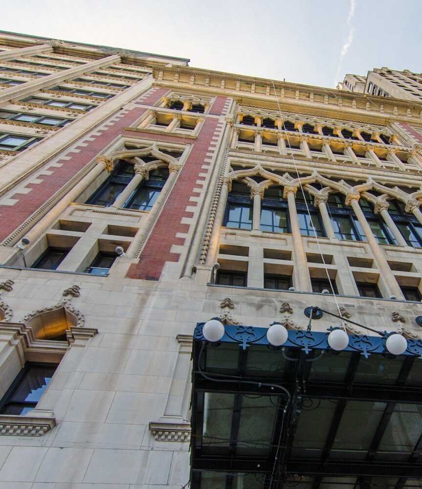 a photo of the Chicago Athletic Association Hotel