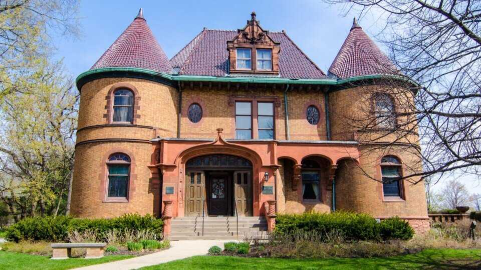 Evanston sales