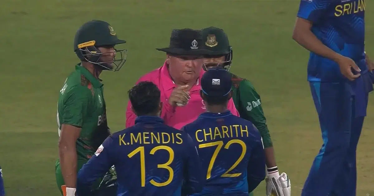 Watch: Umpire Marais Erasmus Tries To Separate Players From Fight During BAN vs SL Clash