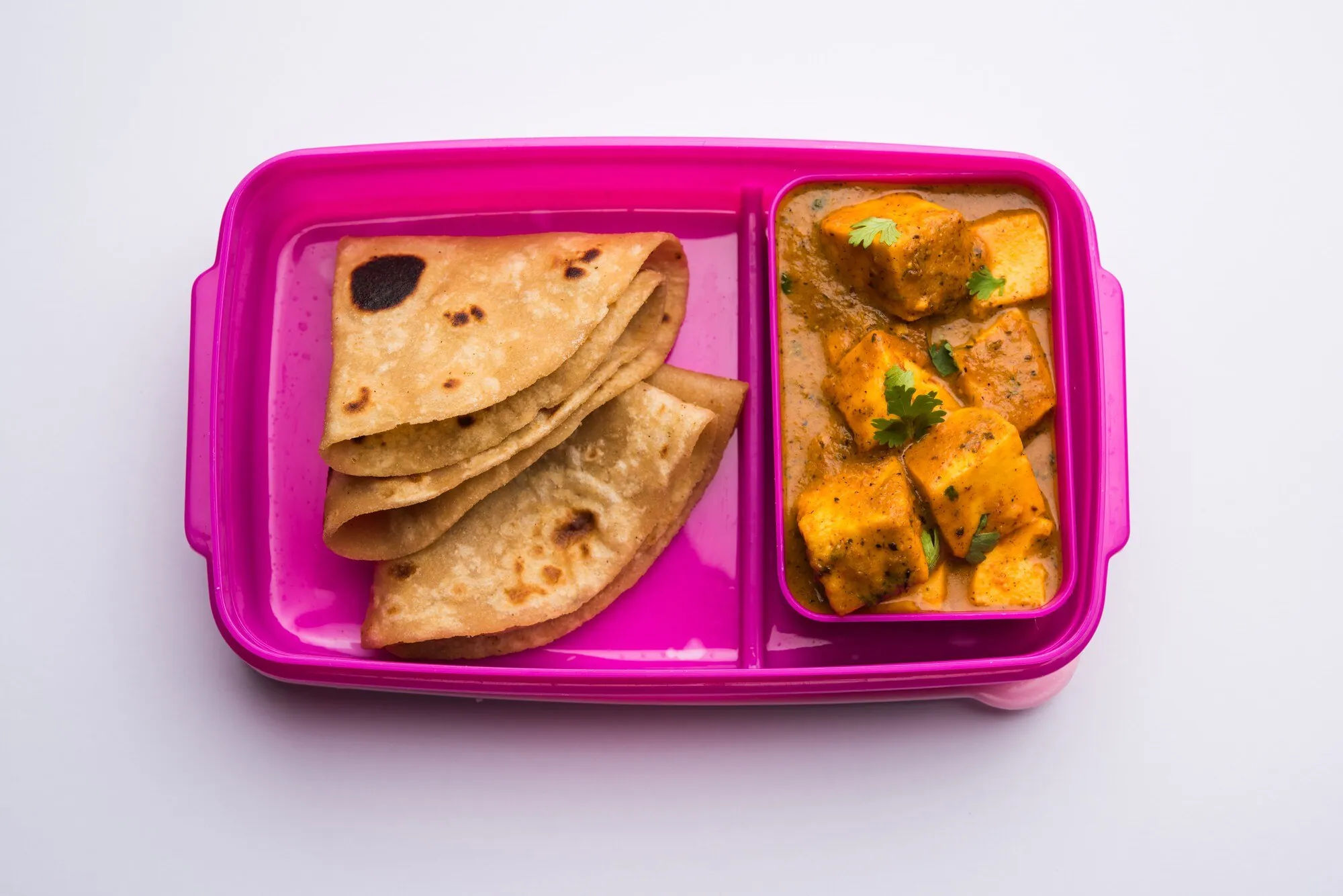 Idee lunch box indiana per la scuola: 10 formule tiffin — paneer and roti in a tiffin